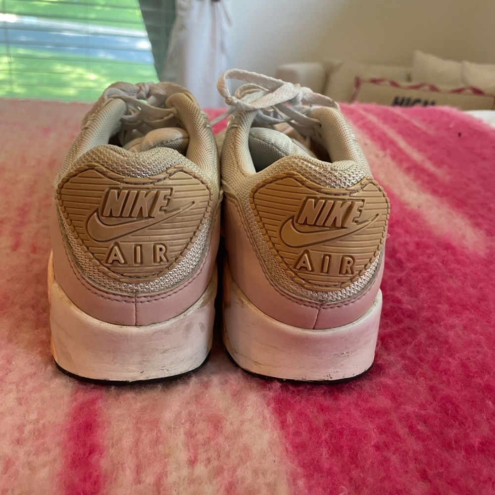 Nike air max shoes - Picture 3 of 4